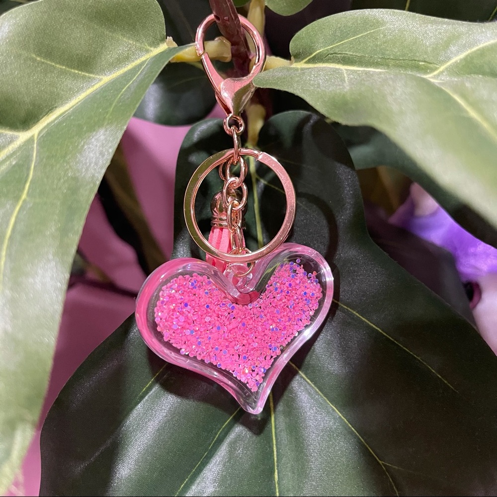 Pink Heart Glitter Keychain - Picture 3 of 3